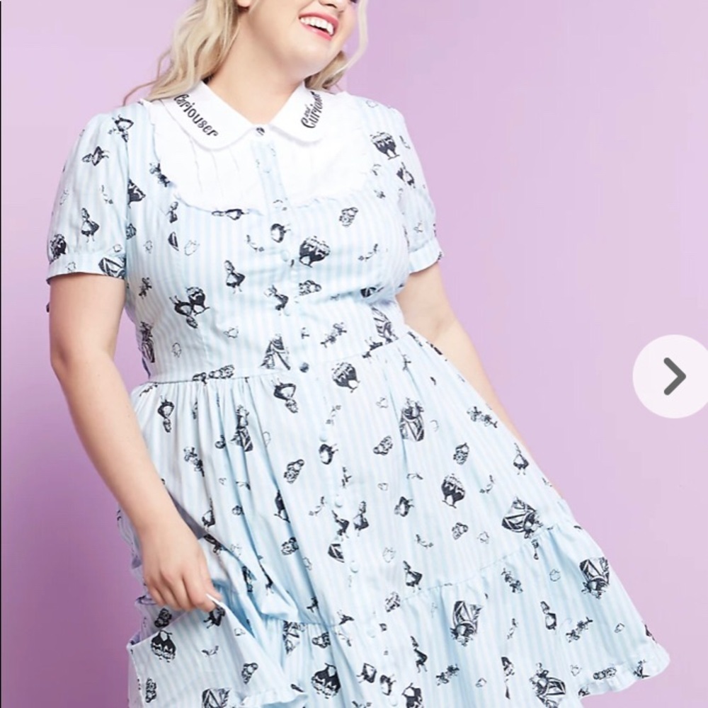 Disney Alice In Wonderland Curiouser & Curiouser Collared Dress NWT